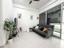 The Lucent (D15), Apartment #590853871